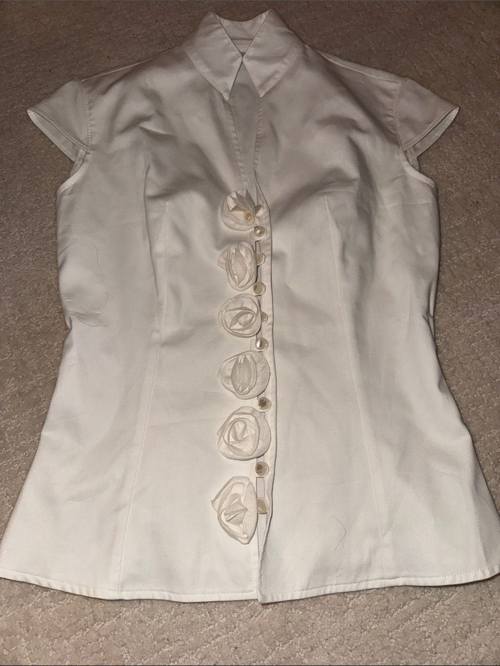 Anne Fontaine white Floral Rosette Button Cap-Sleeve Blouse